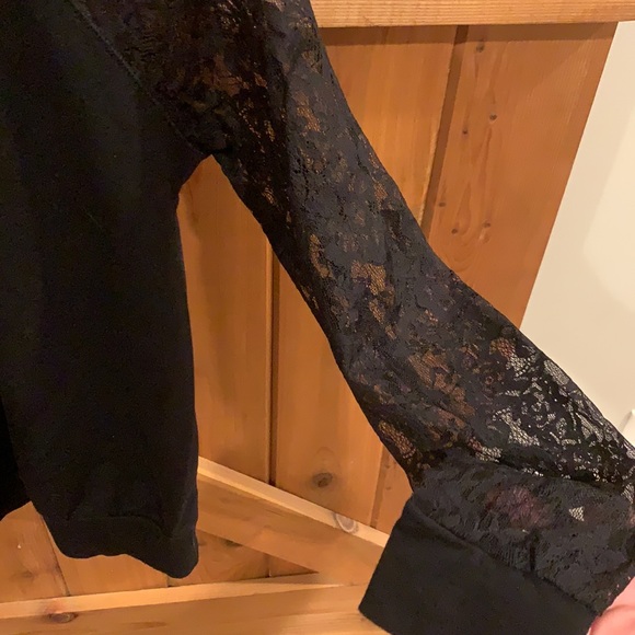 Twenty One Top - Picture 3 of 4